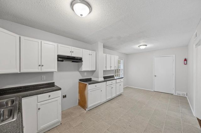 3843 BLUEJAY RD, Memphis, TN 38116