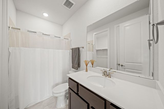 4702 Llano Loop, Sugar Land, TX 77479