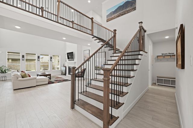 4702 Llano Loop, Sugar Land, TX 77479