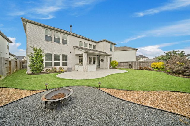 4702 Llano Loop, Sugar Land, TX 77479