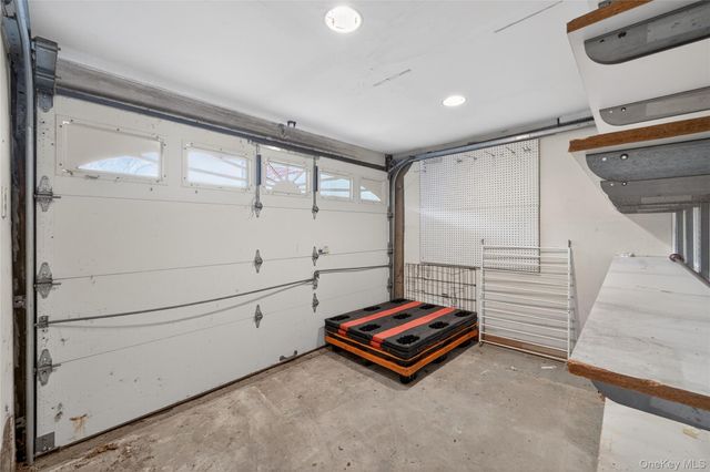 6247 Douglaston Parkway 23, Douglaston, NY 11362