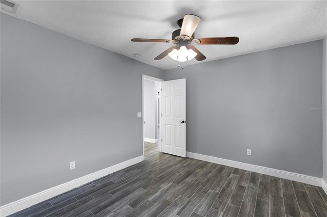 607 WAVECREST DRIVE, Orlando, FL 32807