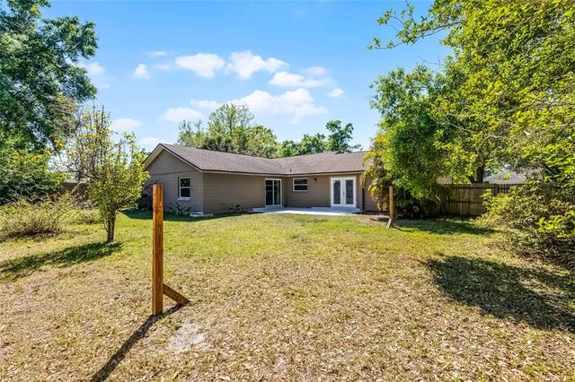 607 WAVECREST DRIVE, Orlando, FL 32807