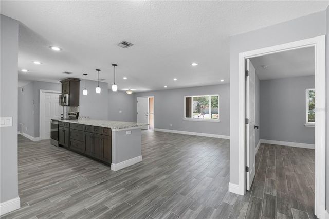 607 WAVECREST DRIVE, Orlando, FL 32807