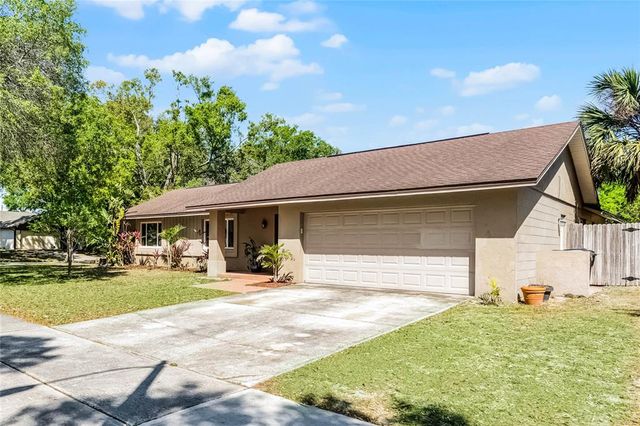 607 WAVECREST DRIVE, Orlando, FL 32807