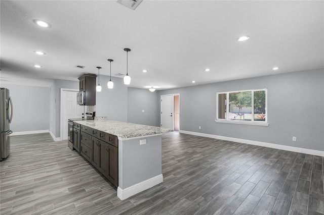 607 WAVECREST DRIVE, Orlando, FL 32807