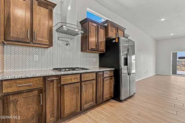 104 Daniel Lynn, Sunland Park, NM 88008
