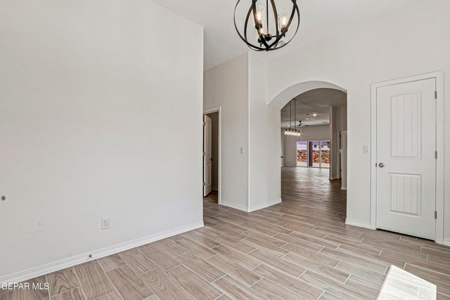 104 Daniel Lynn, Sunland Park, NM 88008