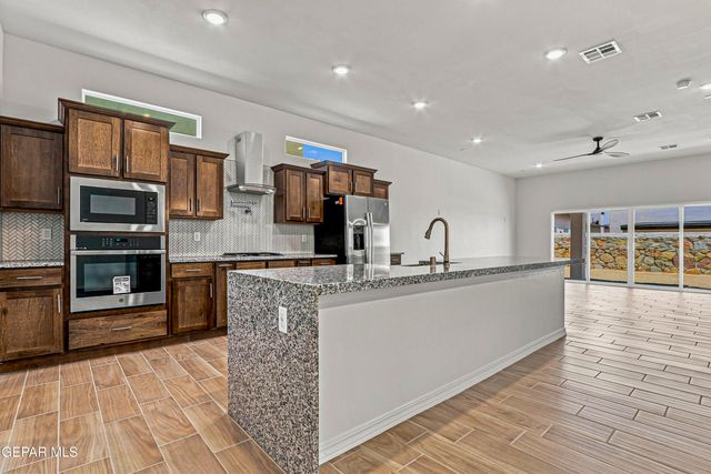 104 Daniel Lynn, Sunland Park, NM 88008