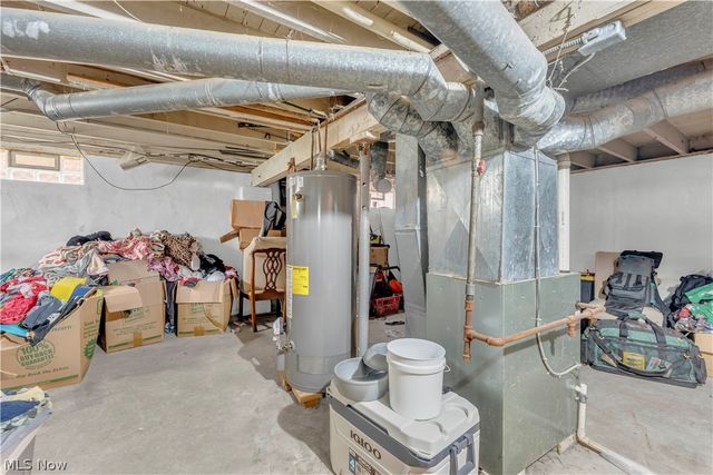 1950 E 30th Street, Lorain, OH 44055