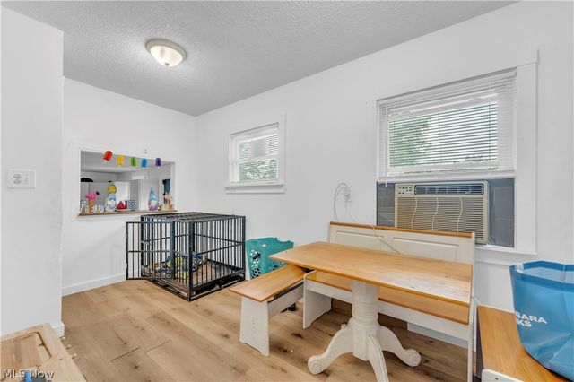 1950 E 30th Street, Lorain, OH 44055
