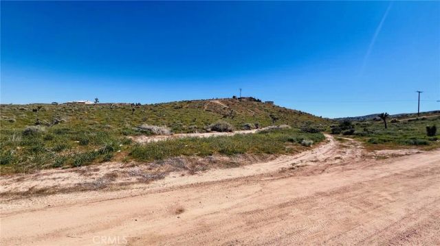 10111 Cerra Vista, Apple Valley, CA 92308