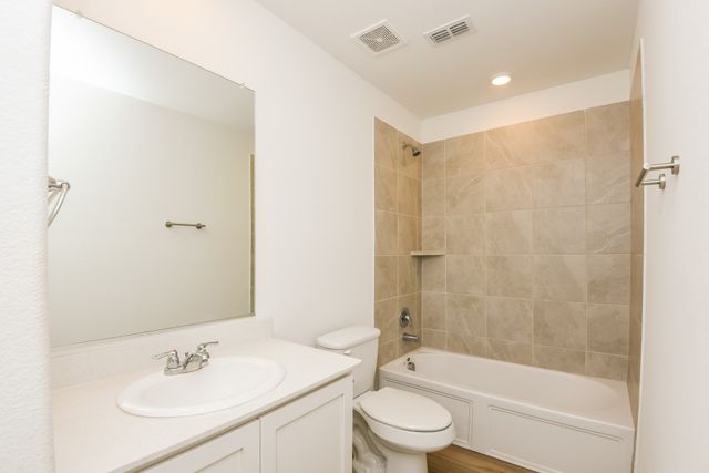 2512 Northcote Drive, Fort Worth, TX 76179