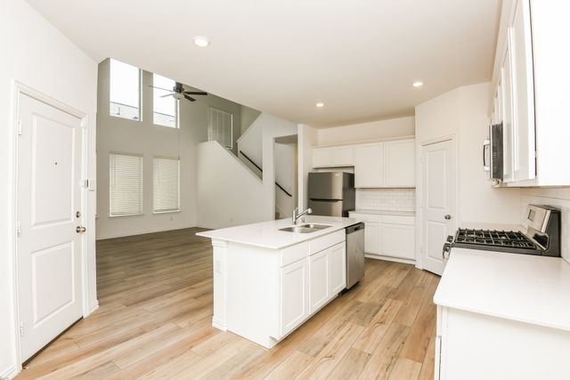 2512 Northcote Drive, Fort Worth, TX 76179