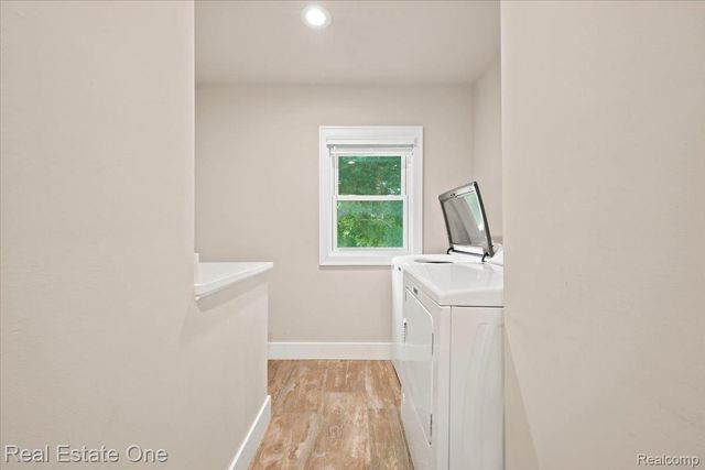 5485 Hammersmith Drive, West Bloomfield Charter Township, MI 48322