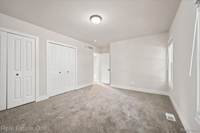 5485 Hammersmith Drive, West Bloomfield Charter Township, MI 48322