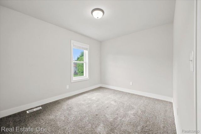 5485 Hammersmith Drive, West Bloomfield Charter Township, MI 48322