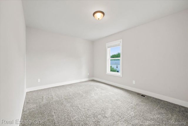 5485 Hammersmith Drive, West Bloomfield Charter Township, MI 48322