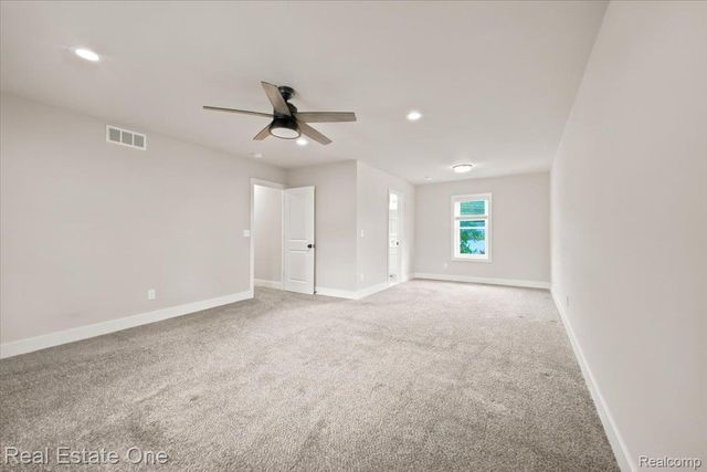 5485 Hammersmith Drive, West Bloomfield Charter Township, MI 48322