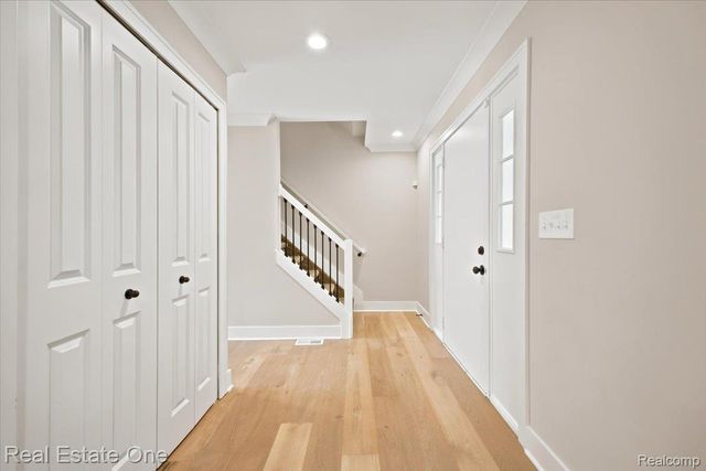 5485 Hammersmith Drive, West Bloomfield Charter Township, MI 48322