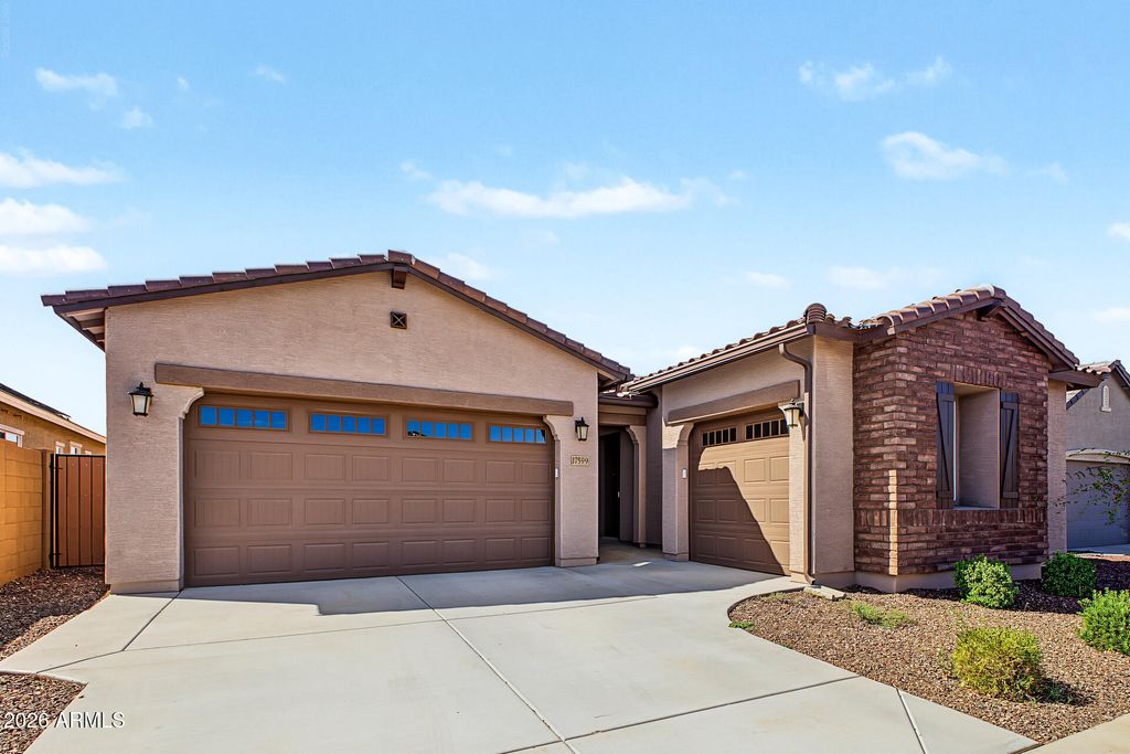 17599 W VICTORY Street, Goodyear, AZ 85338 — photo 2