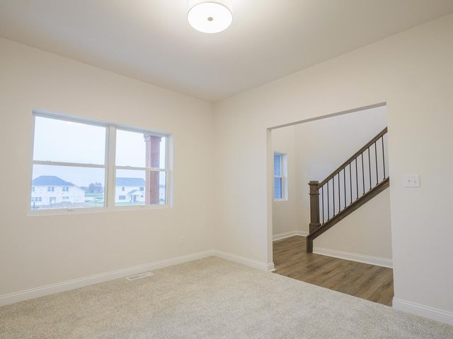1757 Forest Ridge Drive, Valparaiso, IN 46385