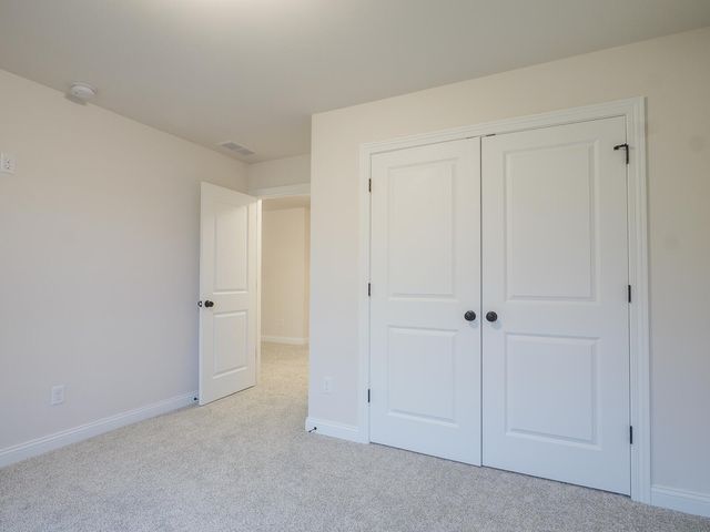 1757 Forest Ridge Drive, Valparaiso, IN 46385