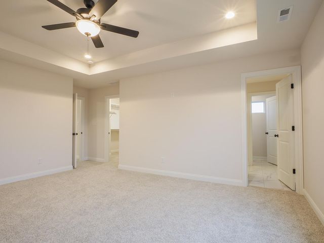 1757 Forest Ridge Drive, Valparaiso, IN 46385