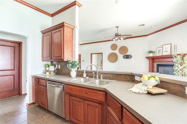 11016 NW 101st Street, Yukon, OK 73099