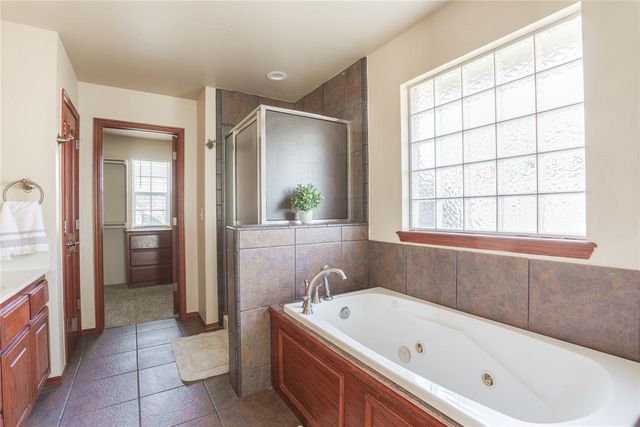 11016 NW 101st Street, Yukon, OK 73099