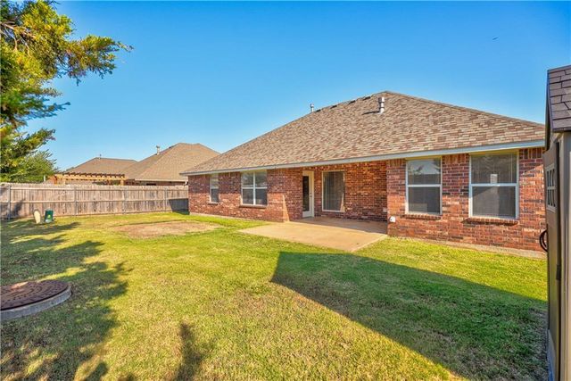 11016 NW 101st Street, Yukon, OK 73099