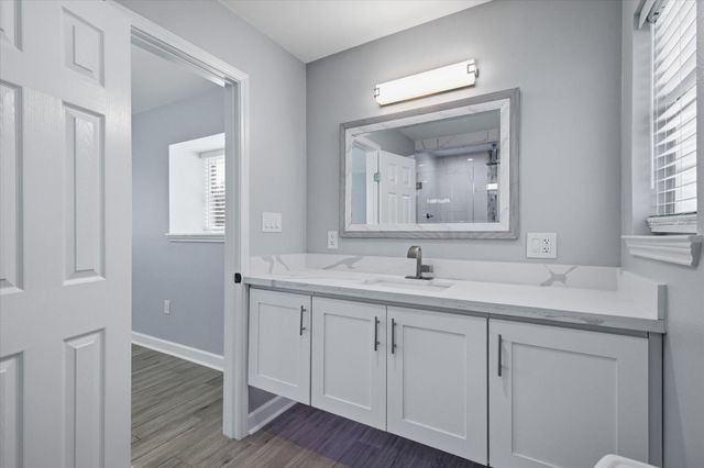 5006 Homewood Lane, Baytown, TX 77521