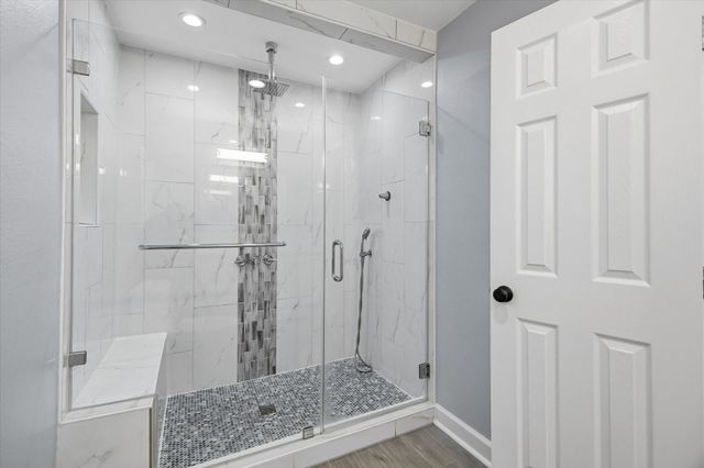 5006 Homewood Lane, Baytown, TX 77521