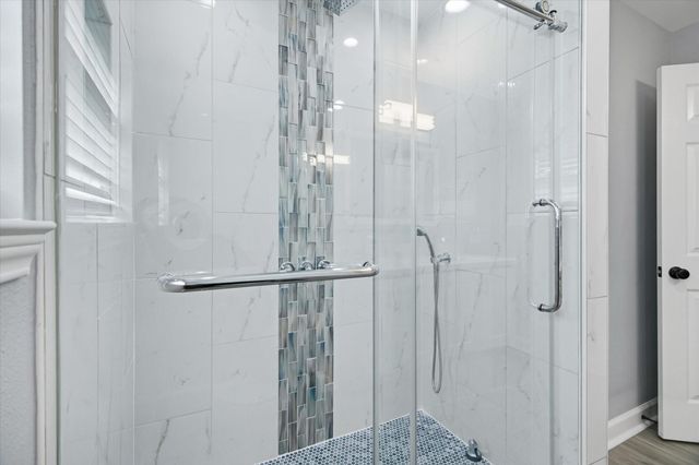 5006 Homewood Lane, Baytown, TX 77521