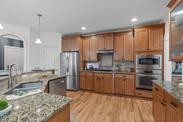3013 Bear Oak Lane, Cary, NC 27519