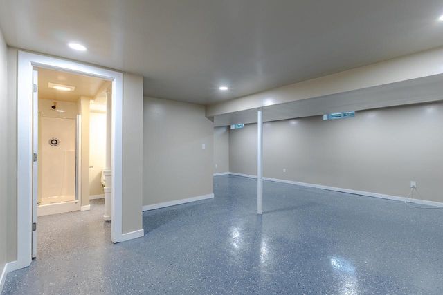 8014 S 13th STREET, Oak Creek, WI 53154