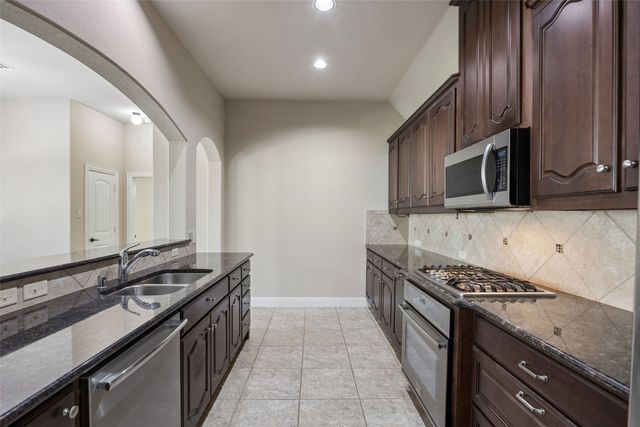 901 Memory Lane, Mckinney, TX 75072