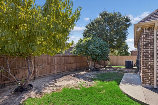 901 Memory Lane, Mckinney, TX 75072