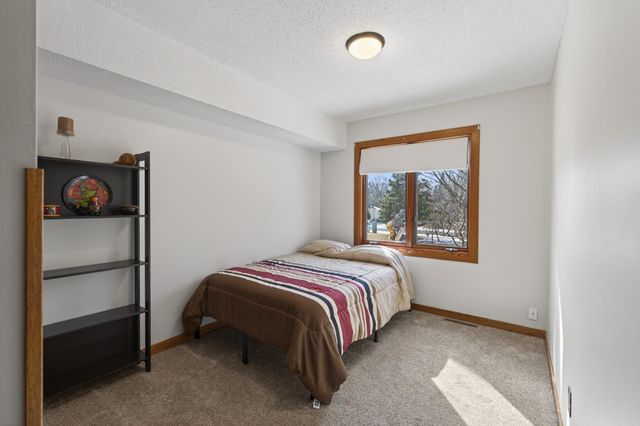 1564 Knoll Drive, Shoreview, MN 55126