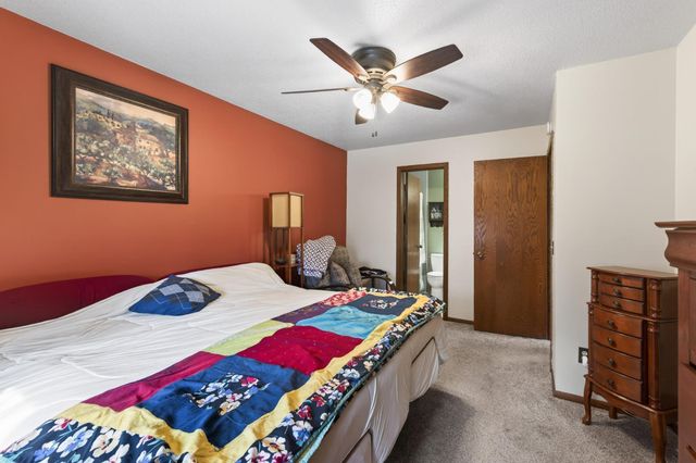 1564 Knoll Drive, Shoreview, MN 55126