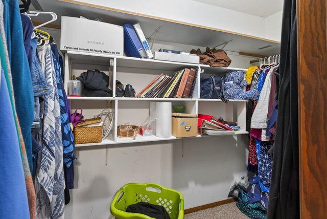 1564 Knoll Drive, Shoreview, MN 55126