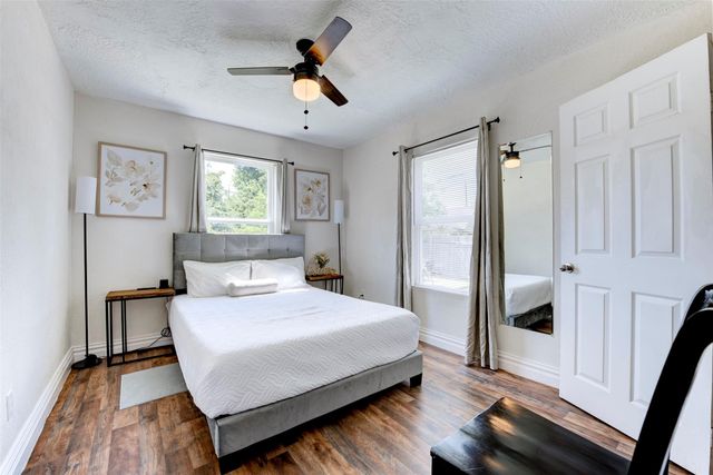 1121 Panama Street, Houston, TX 77009