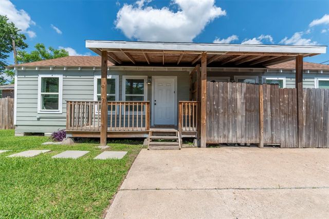 1121 Panama Street, Houston, TX 77009