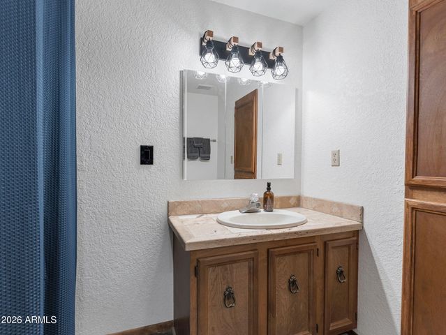 85 BISON Drive, Munds Park, AZ 86017