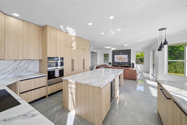 5275 SW 171st Avenue, Miramar, FL 33027