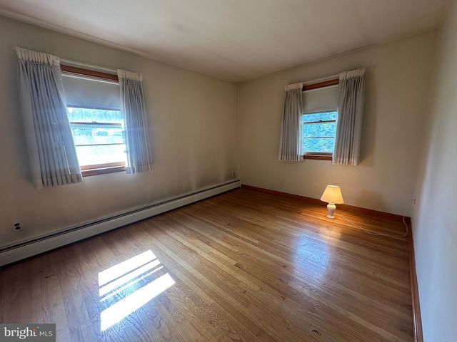 4315 FITCH AVE, Nottingham, MD 21236