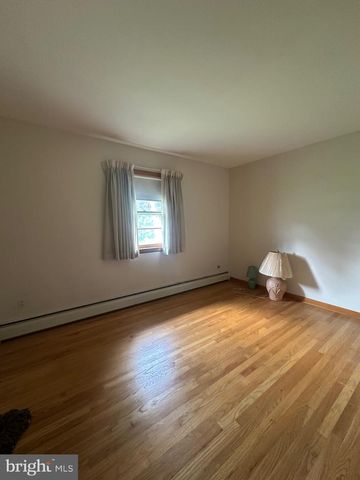 4315 FITCH AVE, Nottingham, MD 21236