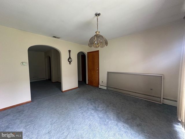 4315 FITCH AVE, Nottingham, MD 21236