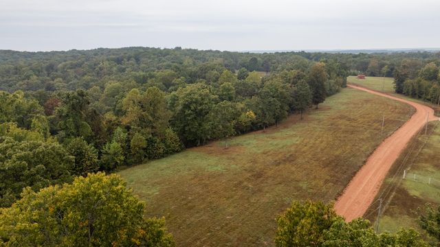 2421 Morrison Loop, Anderson, MO 64831