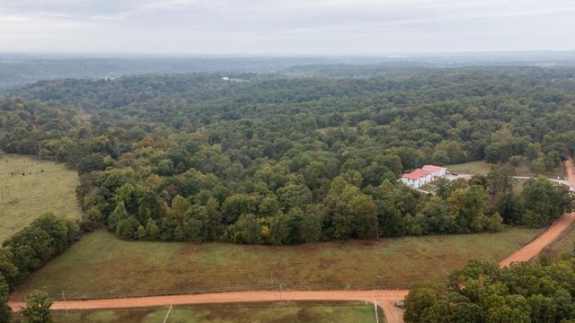 2421 Morrison Loop, Anderson, MO 64831